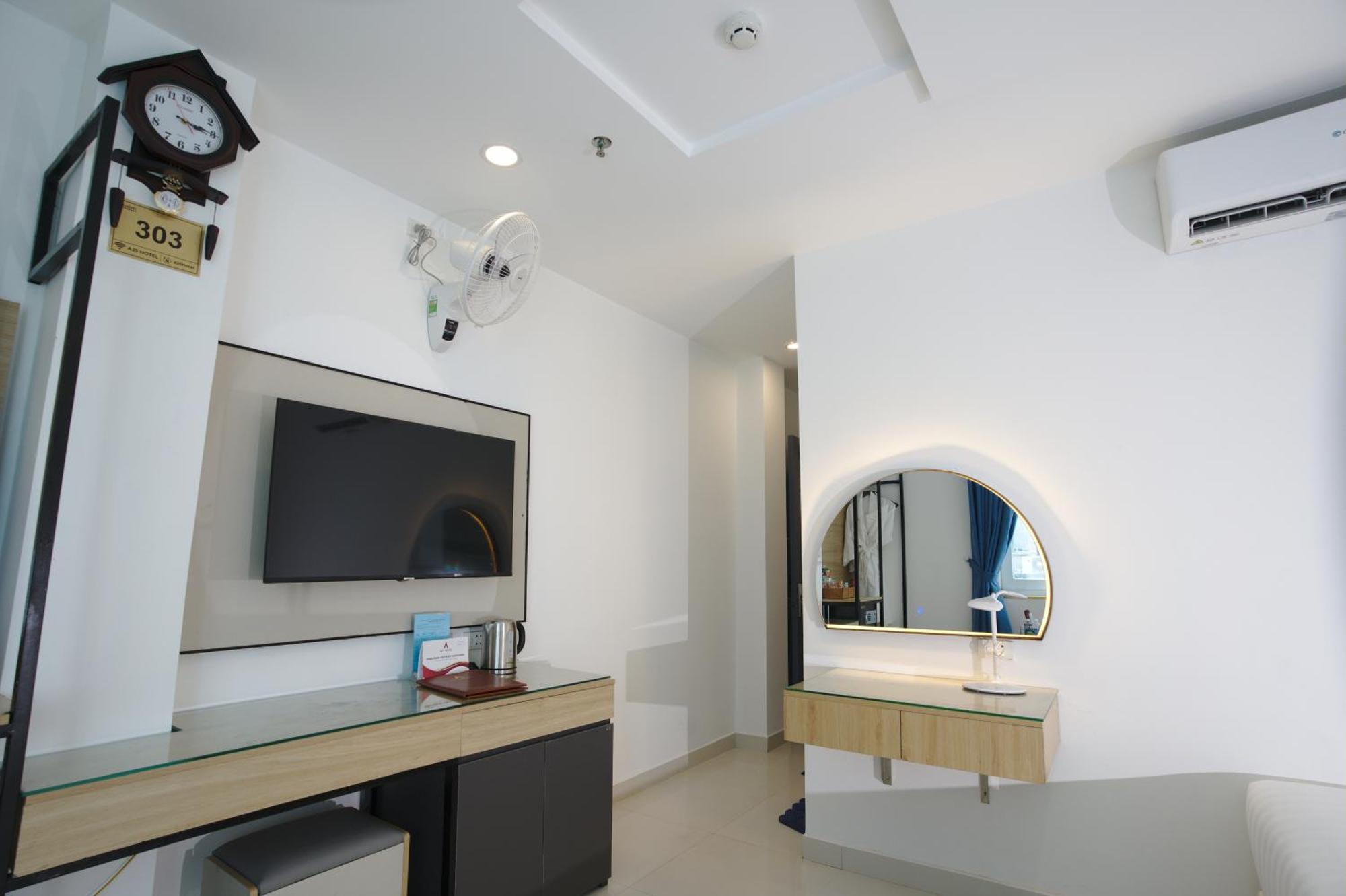 A25 Hotel - 14 Lương Hữu Khánh TP. Hồ Chí Minh Ngoại thất bức ảnh